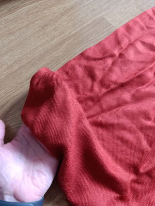 Fular rojo-anaranjado