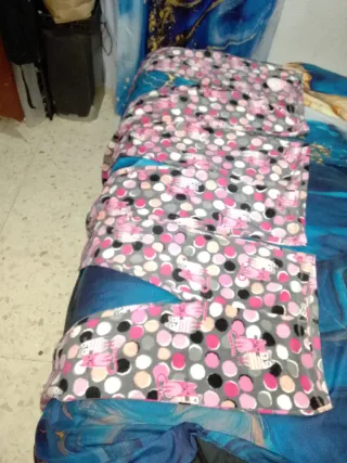 Pantalones de pijama con estampado de gatos