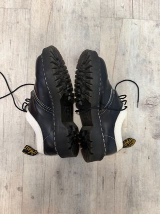 Dr. Martens Bicolor Negro y Blanco