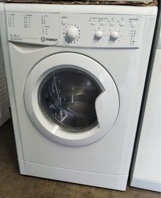 Lavadora Indesit 7kg lavado / 5kg secado