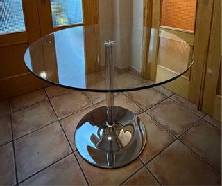 Mesa redonda cristal como nueva