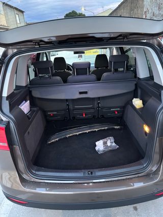 Volkswagen Touran 2011