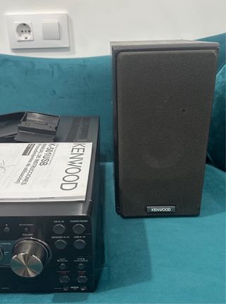 Sistema sonido Hi-Fi Kenwood K-501USB