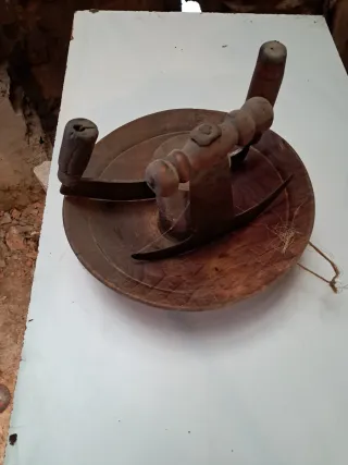 Tajaderas de madera y metal