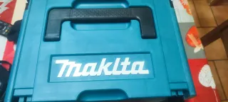 Kit Herramientas Makita Taladro y Accesorios