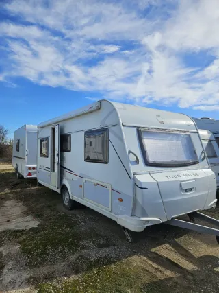 Caravana Tour 450 DB Semi Nueva
