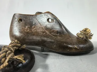 Antiguas hormas infantiles ARAL.