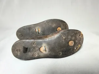 Antiguas hormas infantiles ARAL.