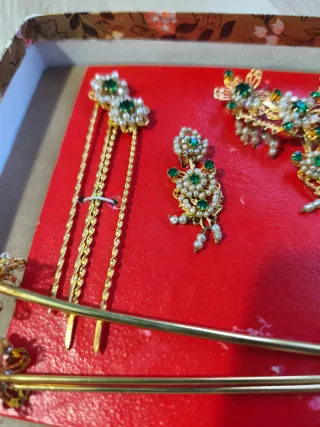 Aderezo Fallera Niña Oro y Verde