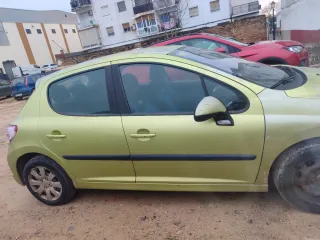 Peugeot 207 2006
