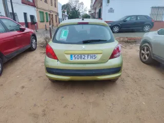 Peugeot 207 2006