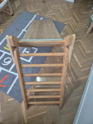 Triangolo Pikler in legno