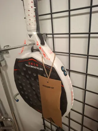 Pala Adidas Metalbone Control 3.5