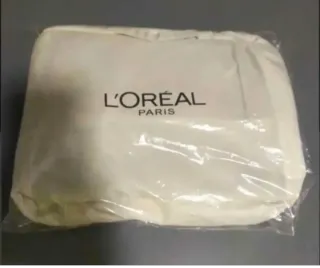 Maleta L'Oréal Roja y Blanca