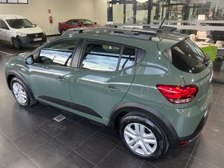 Dacia Sandero Stepway 25.000 km año 2024