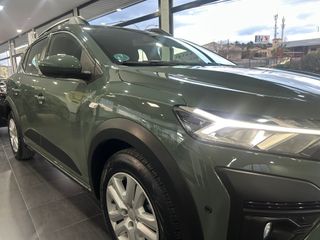 Dacia Sandero Stepway 25.000 km año 2024