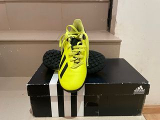 Botas de fútbol Adidas niño amarillas