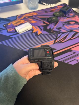 Sony HDR-AS200V + Live View Remote (de regalo )