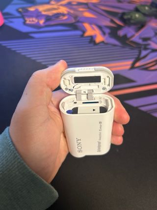 Sony HDR-AS200V + Live View Remote (de regalo )