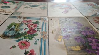 Lotto 10 cartoline postali antiche rilievo e oro