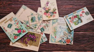 Lotto 10 cartoline postali antiche rilievo e oro