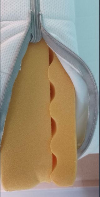 Cama diván con cajones