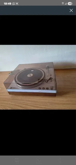 Tocadiscos Philips GA 212.