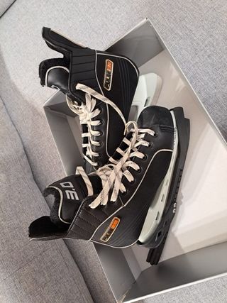 Patines de Hielo Negros Talla 41
