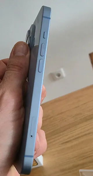 iPhone 14 - Bateria 100% - Excelente Estado