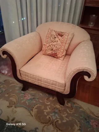 Conjunto de 3 sofás antiguos