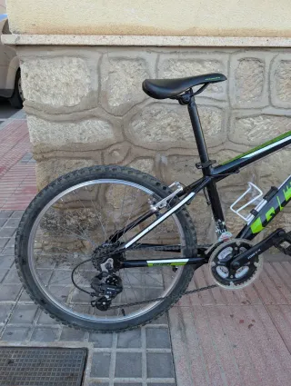 Bicicleta infantil niña