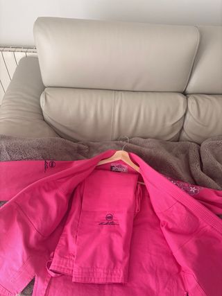 Kimono Gracie Barra Edición Limitada Rosa