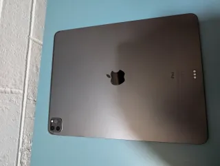 iPad Pro 12.9 512GB 4ª Gen Impecable