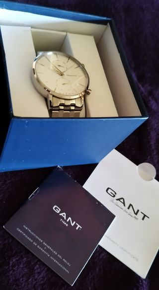 Reloj GANT mod Park Hill Day-Date Plata y Blanco