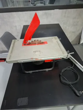 Sierra de mesa para madera