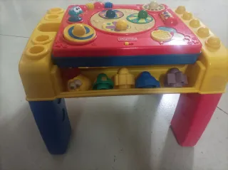 Mesa de Actividades Musicales Fisher-Price