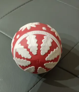 Sfera di Natale rara Jasperware di Wedgwood
