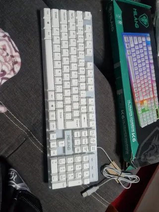 Teclado MILANG K6 RGB Gaming