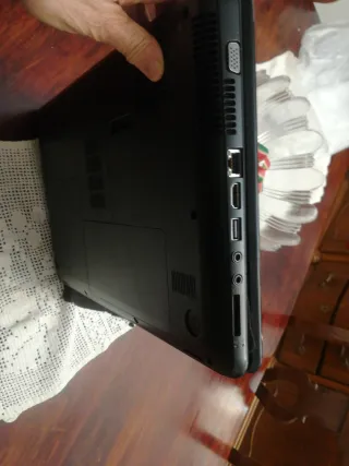 Portátil Compaq CQ58 para piezas