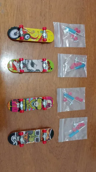 skate juguete cada uno de la cuarta foto a 2€
