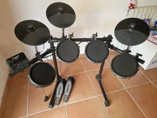 Batería Electrónica Alesis Turbo