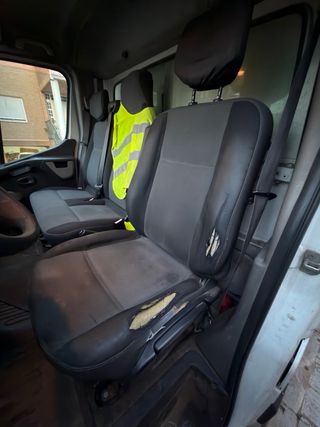 Renault Master 2012