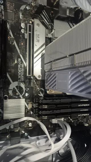 Ordenador Intel i5 12400F Gris/Blanco