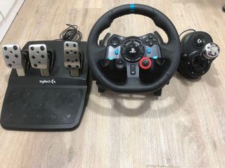 Volante Logitech G con Pedales,Palanca y asiento
