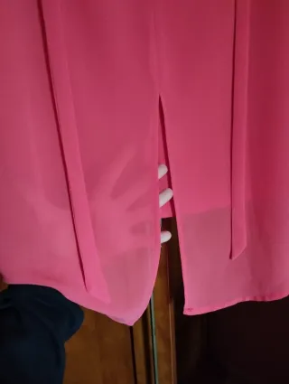 Blusa rosa sin mangas