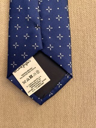 Corbata niño comunión azul marca COCONUT .