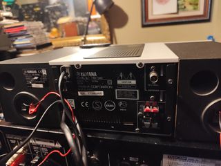 YAMAHA CRX 040 -427- equipo musica