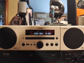 YAMAHA CRX 040 -427- equipo musica