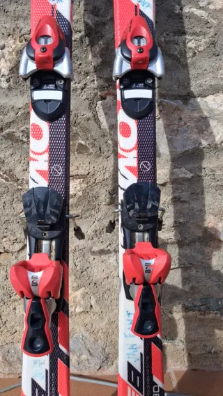 Esquís Atomic Race 130 con fijaciones