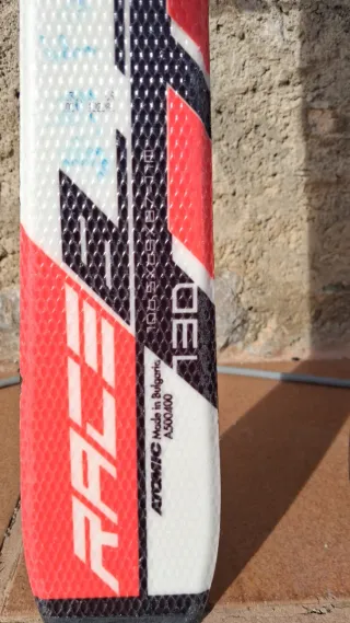 Esquís Atomic Race 130 con fijaciones
